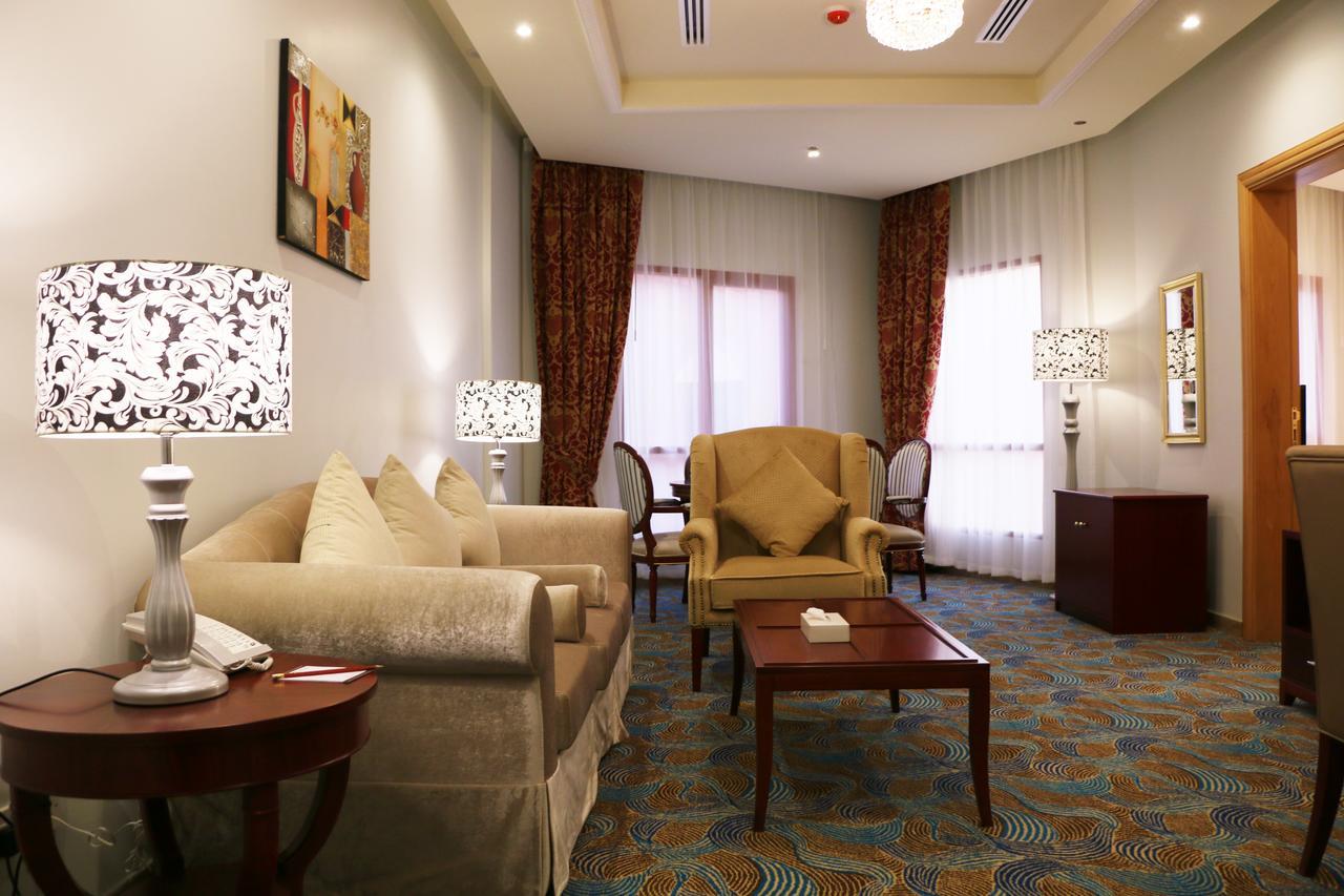 Red Castle Hotel Sharjah Exterior photo